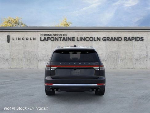 New 2026 Lincoln Aviator Reserve image 5