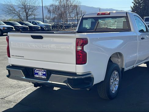 Certified 2025 Chevrolet Silverado 1500 W/T RWD image 5