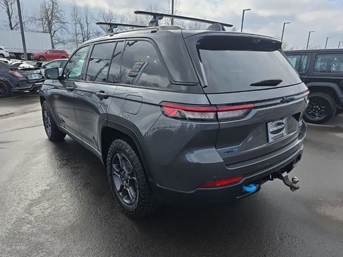Certified 2023 Jeep Grand Cherokee Trailhawk w/ Advanced Protech Group II image 3