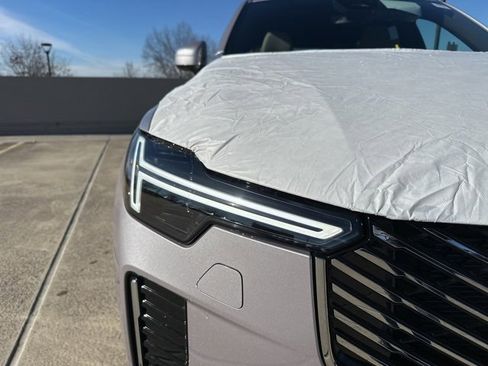 New 2026 Volvo XC90 B6 Plus w/ Protection Package image 10