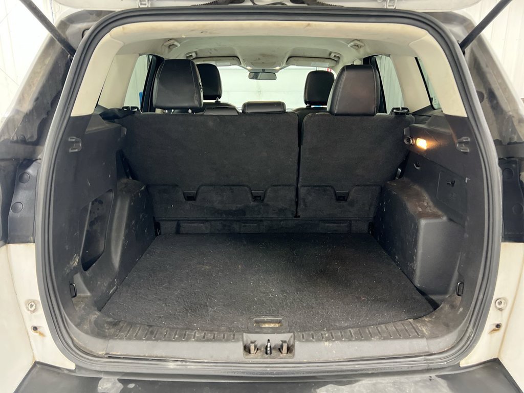 Used 2019 Ford Escape SE FWD image 23