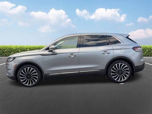 Used 2023 Lincoln Nautilus Black Label AWD/4WD image 8