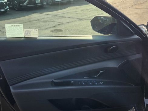 New 2025 Hyundai Elantra Sport image 7