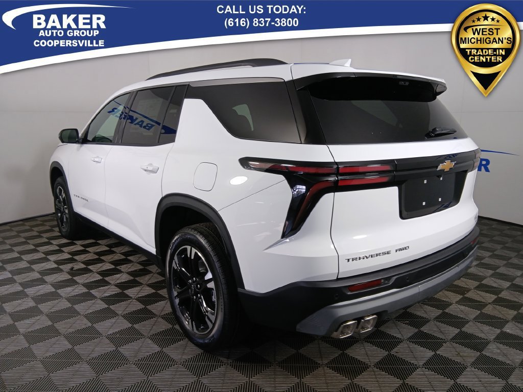 New 2027 Chevrolet Traverse LT w/ Driver Confidence Package AWD/4WD image 3
