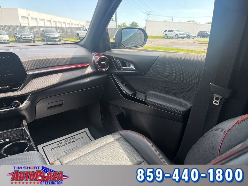 Used 2026 Chevrolet Equinox RS AWD/4WD image 27