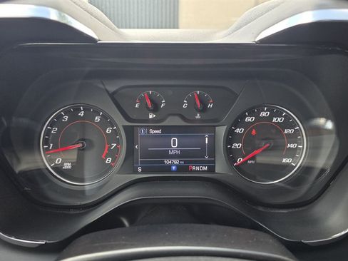 Used 2019 Chevrolet Camaro LT RWD image 22