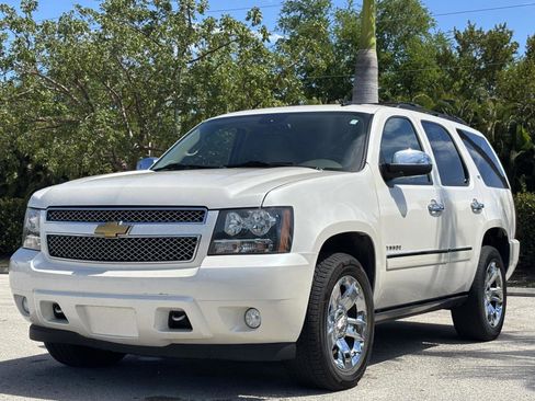Used 2013 Chevrolet Tahoe LTZ image 2