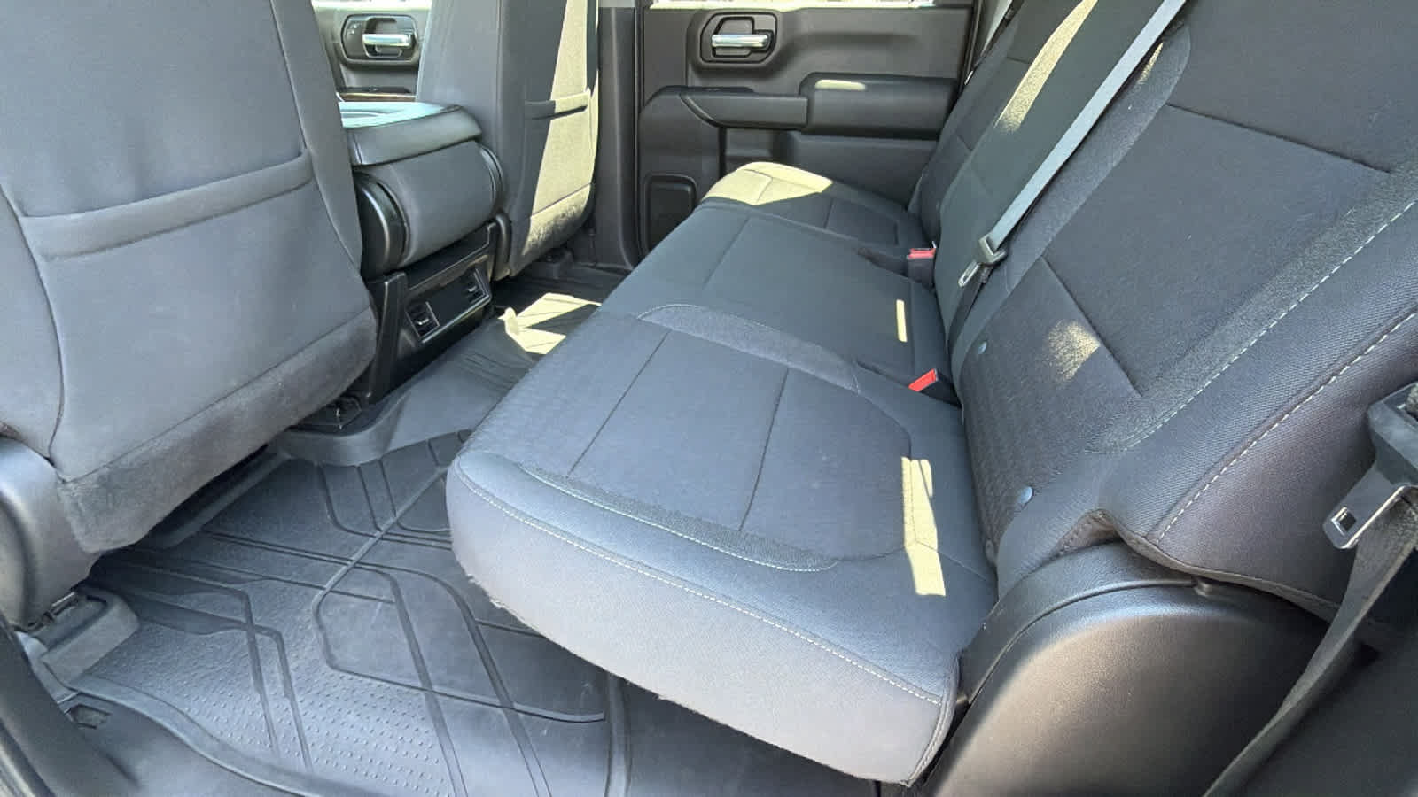 Used 2021 Chevrolet Silverado 2500 LT w/ Fleet Comfort Package AWD/4WD image 24