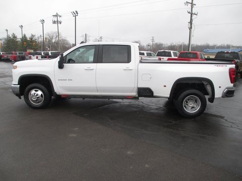 Used 2024 Chevrolet Silverado 3500 LT w/ All Star Edition image 12