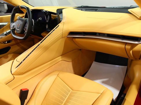 Used 2022 Chevrolet Corvette Stingray Premium Conv w/ Battery Protection Package image 25