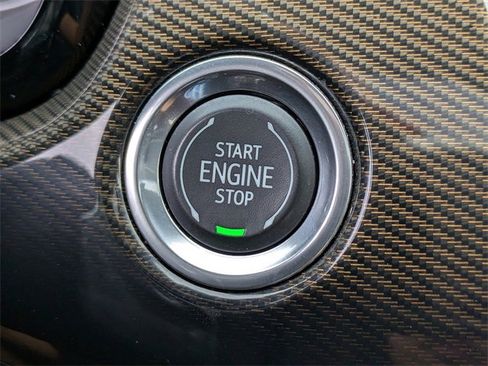 Used 2021 Cadillac XT6 Sport w/ Platinum Package image 34