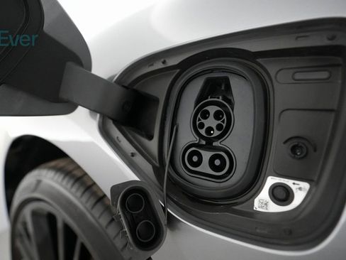 Used 2024 Jaguar I-PACE R-Dynamic HSE image 24