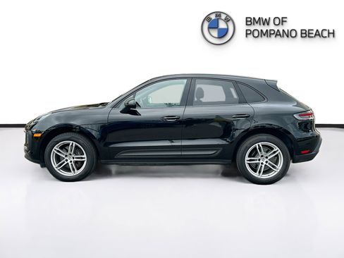 Used 2024 Porsche Macan Base image 4