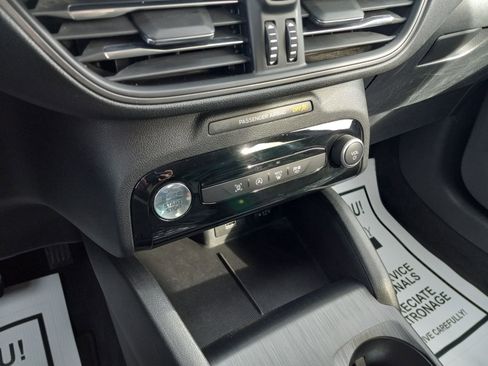 Used 2023 Ford Escape Active w/ Tech Pack #1 AWD/4WD image 23