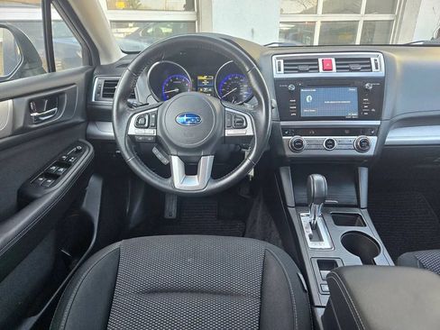 Used 2015 Subaru Outback 2.5i Premium image 2