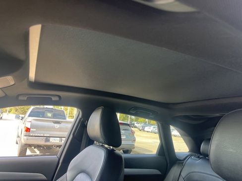 Used 2018 Audi Q3 2.0T Premium Plus w/ Premium Plus Package image 11