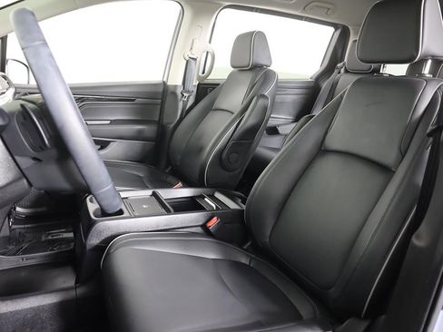 Used 2025 Honda Odyssey Touring image 30