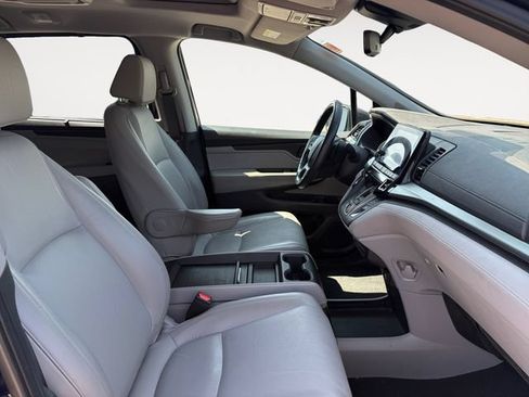 Used 2018 Honda Odyssey EX-L image 14