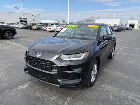 Used 2024 Honda HR-V LX image 2