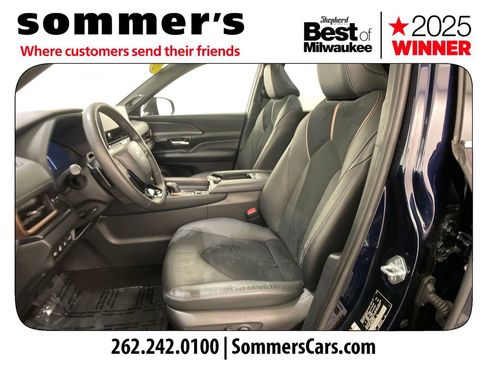Used 2024 Toyota Grand Highlander AWD Hybrid image 9