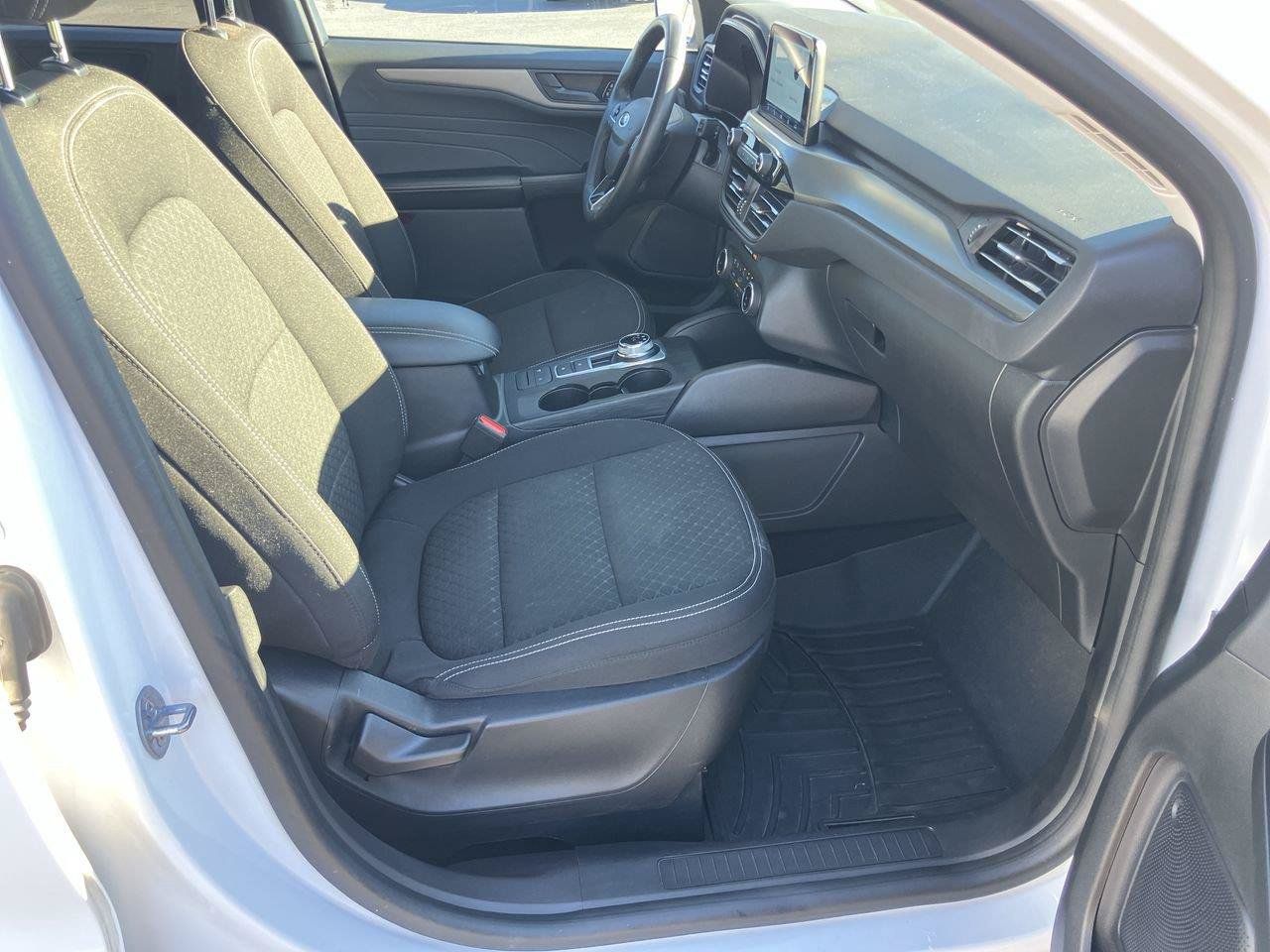 Used 2023 Ford Escape Active FWD image 32