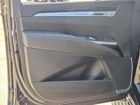 Certified 2025 Cadillac Escalade Sport AWD/4WD image 14