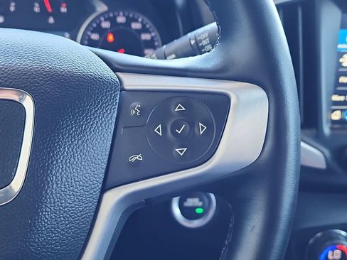 Certified 2024 GMC Terrain SLT image 23