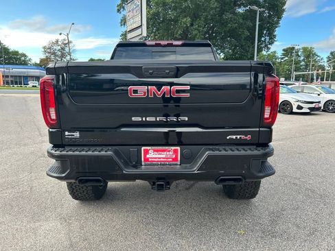 New 2025 GMC Sierra 1500 AT4 w/ AT4 Premium Package image 5