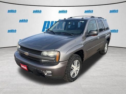 Used 2005 Chevrolet TrailBlazer LT AWD/4WD image 3