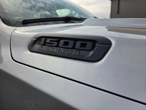 Used 2020 RAM 1500 Big Horn AWD/4WD image 9
