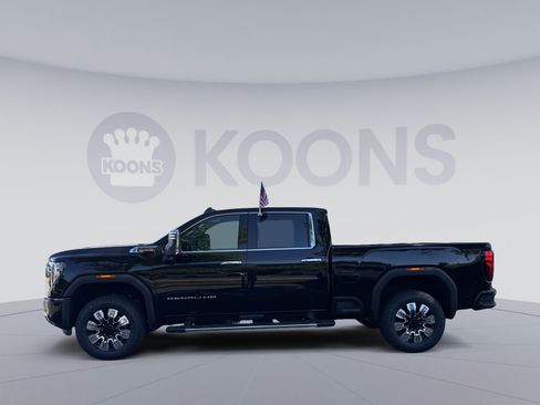 New 2026 GMC Sierra 2500 Denali w/ Denali Reserve Package AWD/4WD image 2