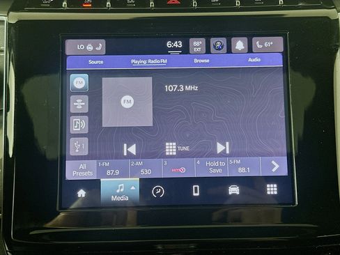 Used 2023 Jeep Grand Cherokee Altitude AWD/4WD image 21