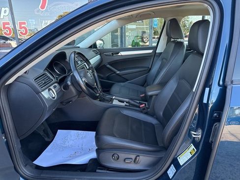 Used 2019 Volkswagen Passat 2.0T Wolfsburg image 25