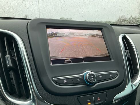 Used 2024 Chevrolet Equinox LS w/ Midnight Edition image 21