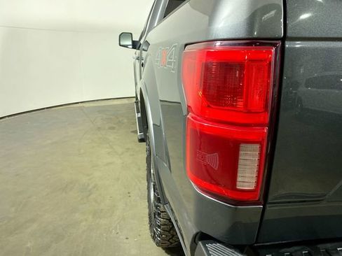 Used 2019 Ford F150 Lariat image 29