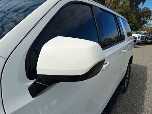 Certified 2024 Chevrolet Suburban Z71 image 5