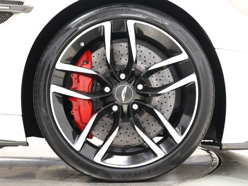 Used 2015 Aston Martin Vanquish Volante RWD image 81