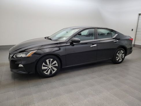 Used 2021 Nissan Altima 2.5 S FWD image 2