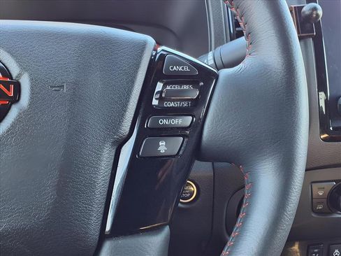 Used 2023 Nissan Frontier PRO-4X w/ Pro-4X Premium Package image 16