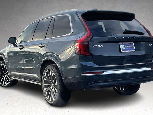 New 2026 Volvo XC90 T8 Plus w/ Protection Package Premier image 3