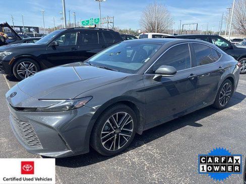 Certified 2025 Toyota Camry XLE image 1
