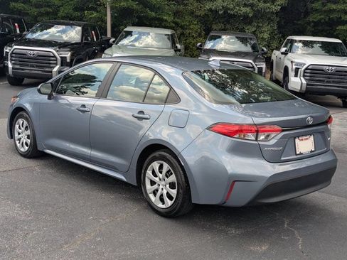 Used 2024 Toyota Corolla LE FWD image 5