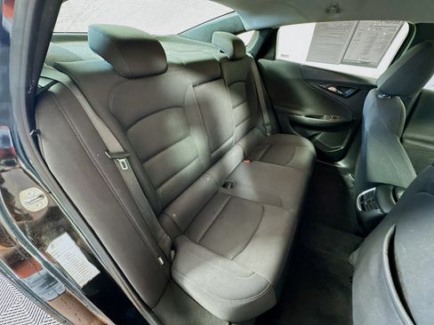 Used 2023 Chevrolet Malibu LT FWD image 26