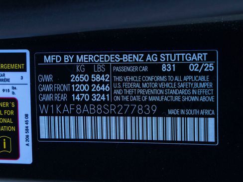 Used 2025 Mercedes-Benz C 36 AMG S image 32