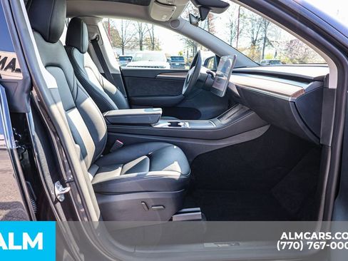 Used 2024 Tesla Model Y Long Range image 21