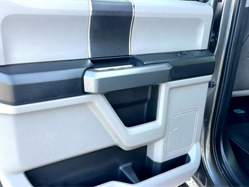 Used 2017 Ford F150 XLT w/ Equipment Group 301A Mid image 28