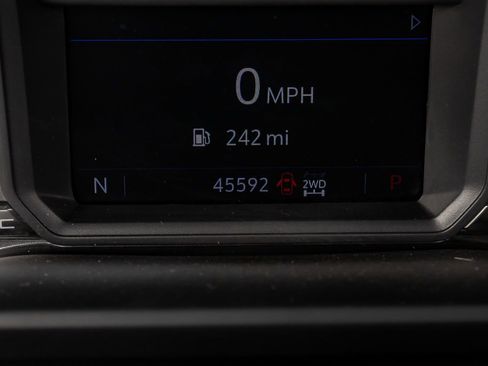 Used 2022 GMC Sierra 2500 SLE w/ SLE Convenience Package image 21