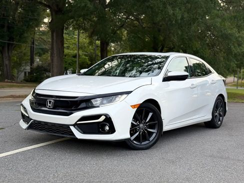 Used 2021 Honda Civic EX image 2