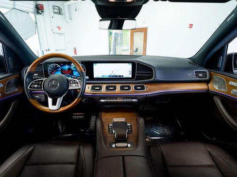 Used 2022 Mercedes-Benz GLS 450 4MATIC image 52