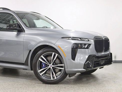 Used 2023 BMW X7 M60i w/ Executive Package image 2